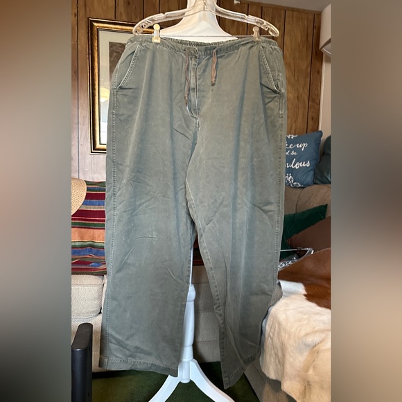 Vintage Cropped Wide Leg Olive Green Khaki Pants, 18/20 - Picture 1 of 11